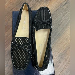 Black women’s Loafers